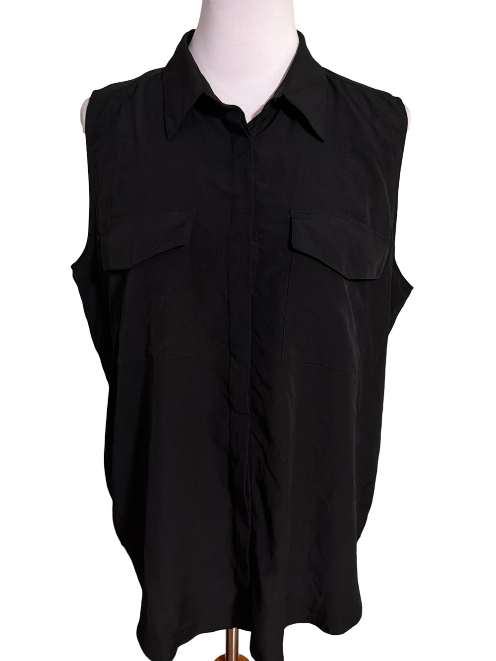 Ann Taylor Black Sleeveless Collared Button Front Blouse